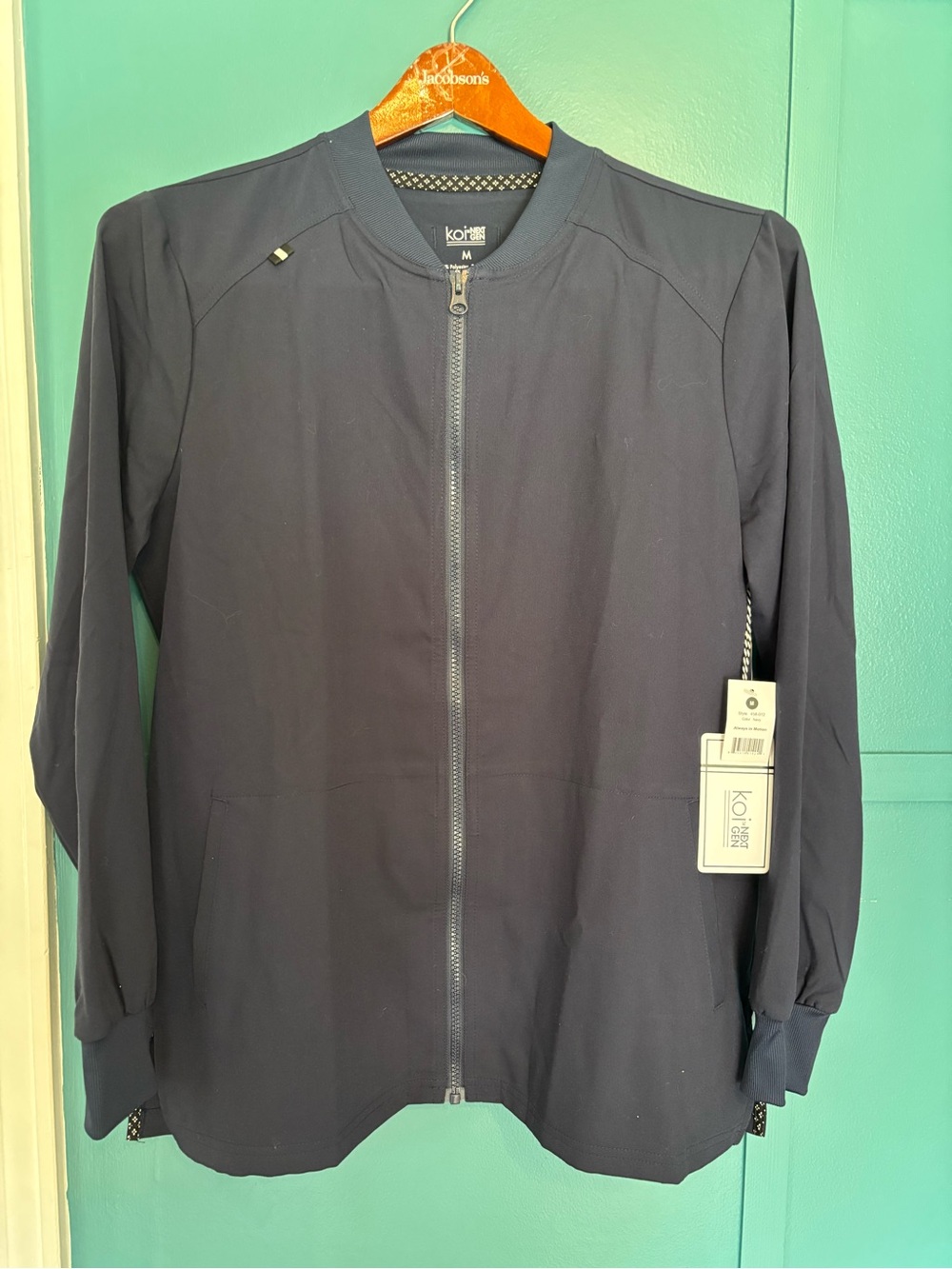 NWT koi Navy Full-Zip Medical Scrub Jacket W/ Pockets & Side Slits Size Medium